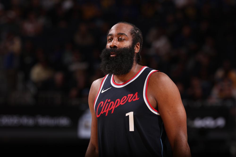 勒是否具有 勒是否具有